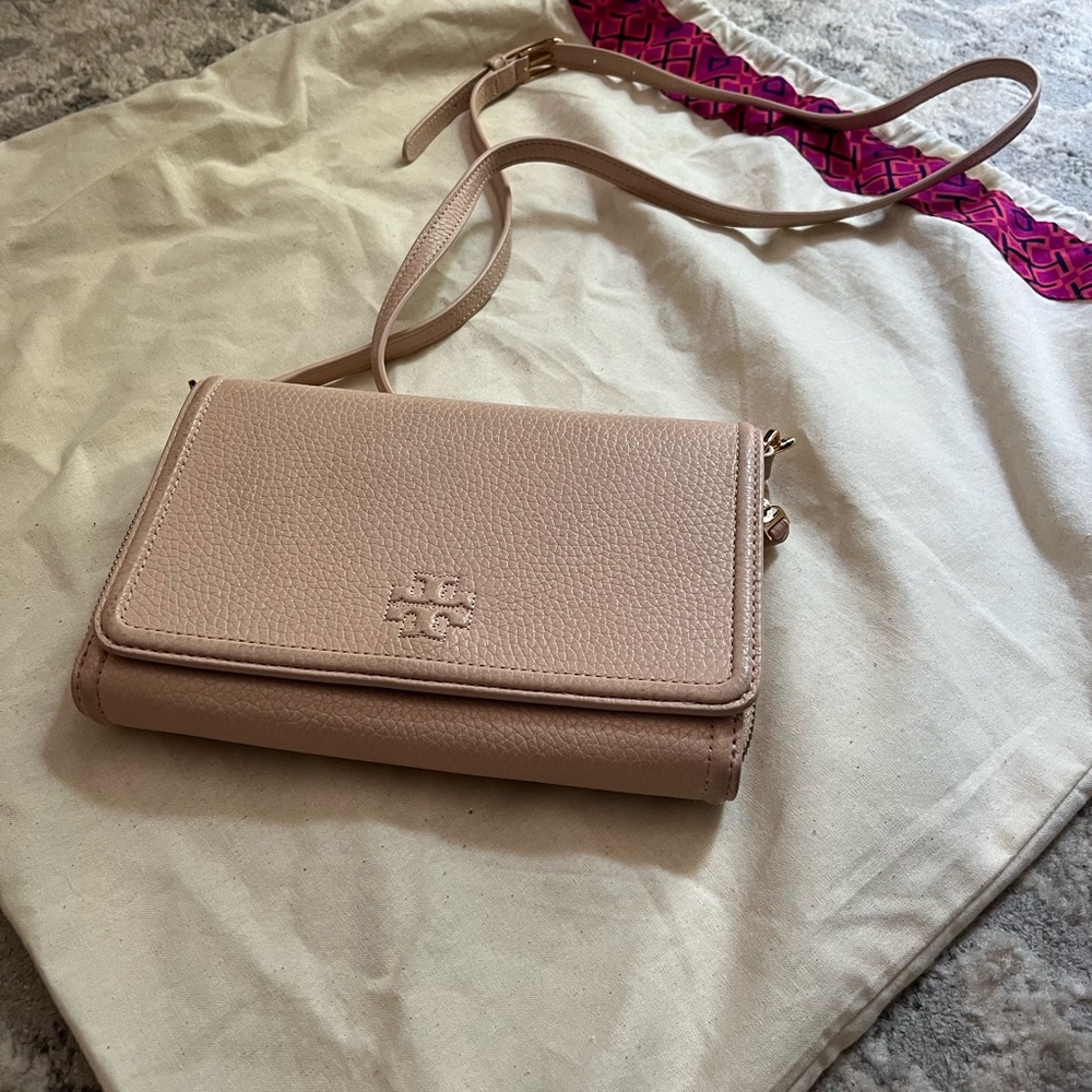 Tory Burch Cross Body w Bag